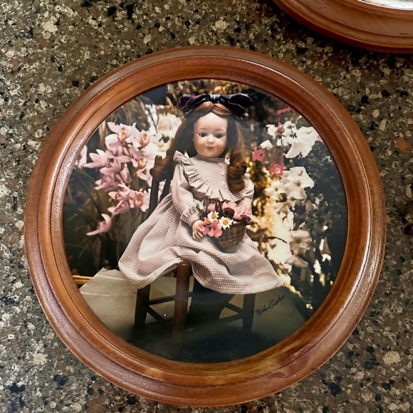 SET/3, VINTAGE, LIMITED EDITION, OLD GERMAN DOLL PLATES BY MILDRED SEELEY - Picture 3 of 8
